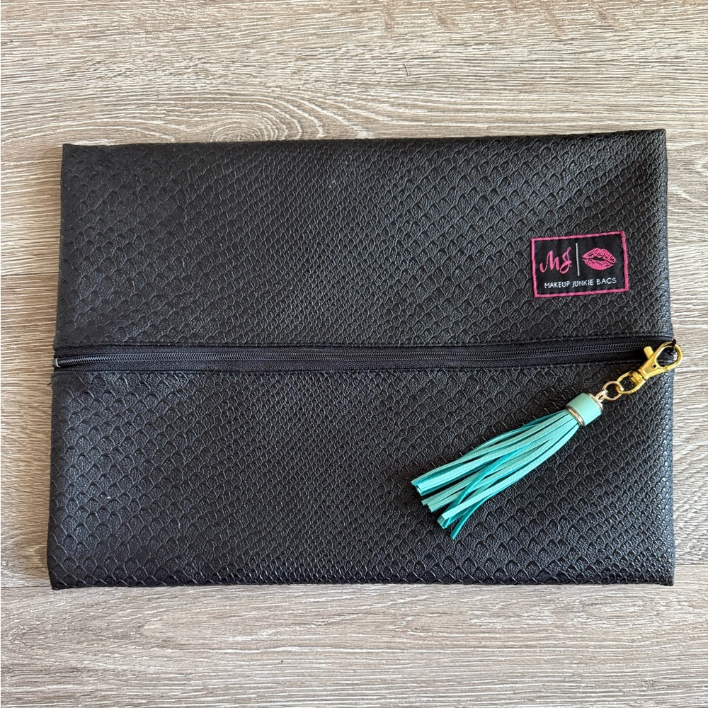 Makeup Junkie makeup bag